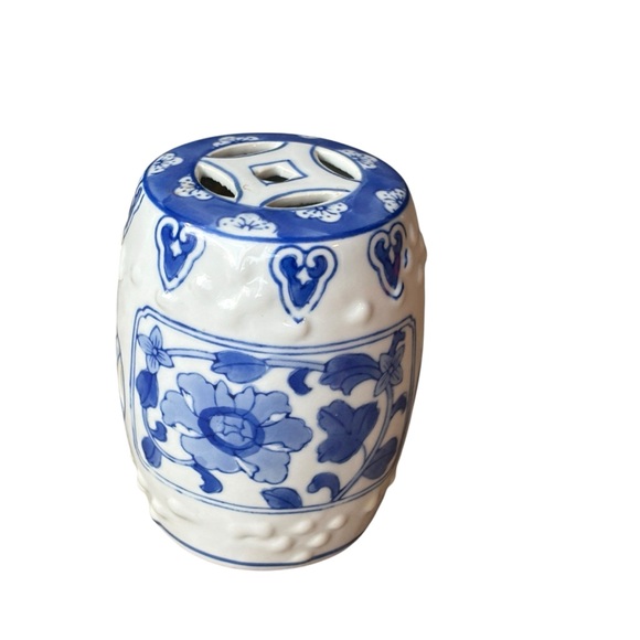 Chinoiserie Blue &White Porcelain Mini Garden Stool Plant Stand Potpourri Holder - Picture 2 of 11